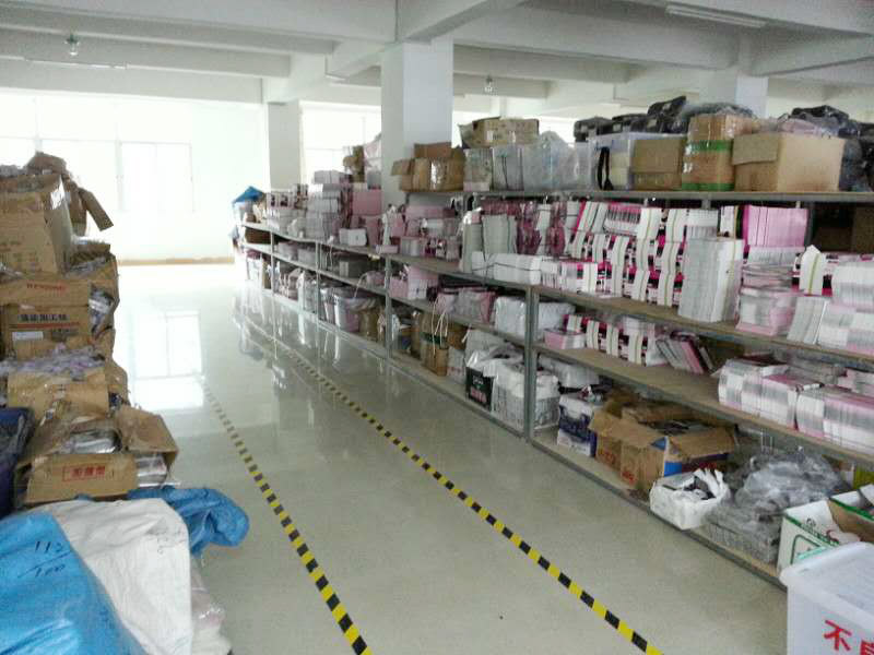 Accessories Warehouse